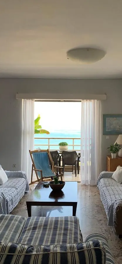 The Penthouse Of Your Dreams 레팀노